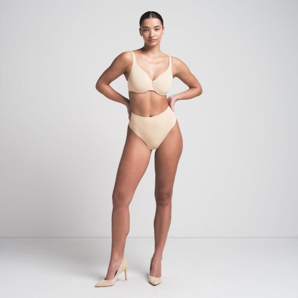 SKIMS SMOOTHING INTIMATES Unlined Minimizer Bra - Sand Size 34D NWT #1711